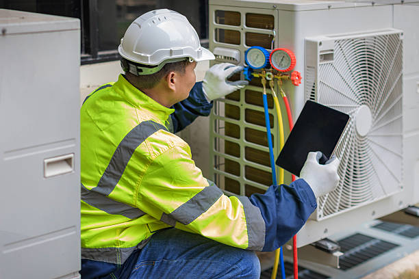 Professional Heat Pump Repair technician working in Wheaton, MN